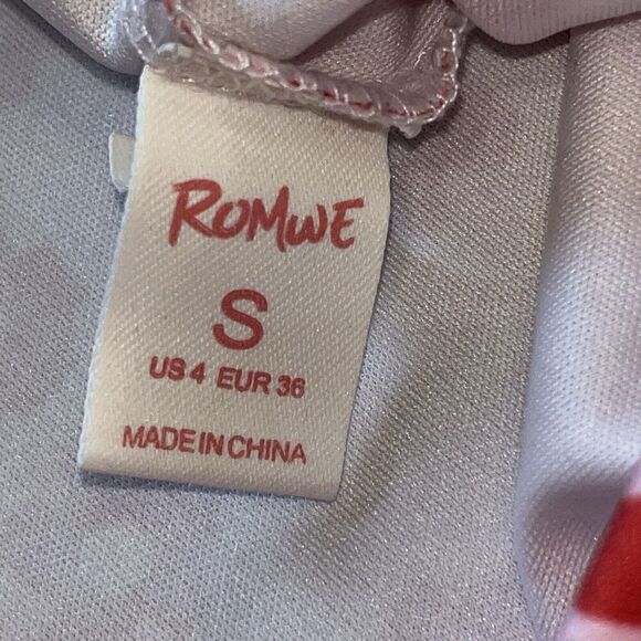 Romwe Women’s Mini Skirt Size Small 4 Red Floral Zip‎ Up Back 90s Y2K * - Picture 2 of 8